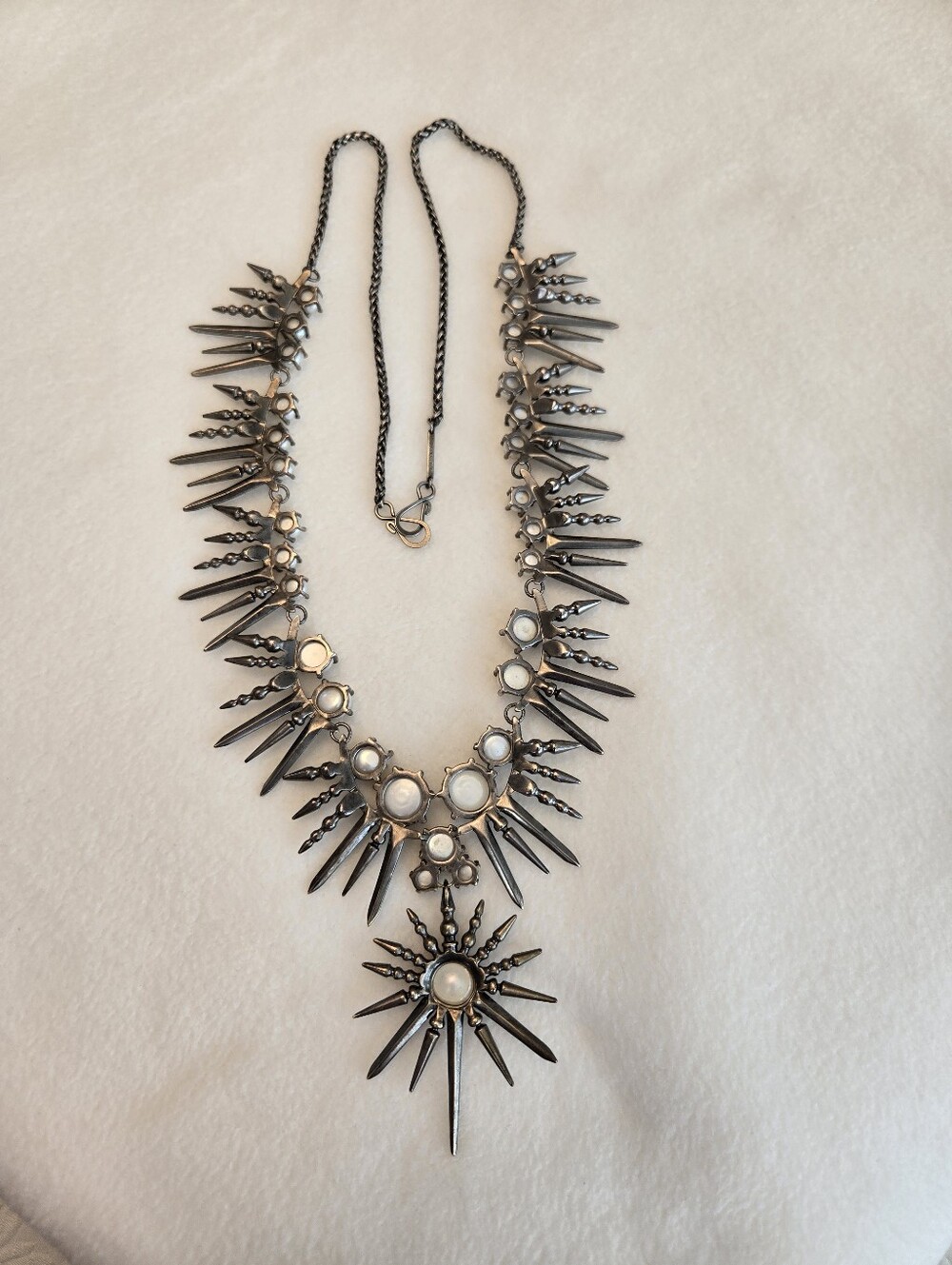 Kendra Scott Gabriella Vintage Silver and Pearl Statement Necklace - Picture 4 of 7